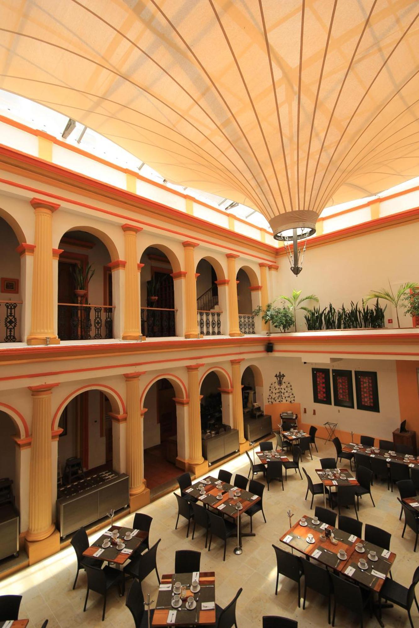 Hotel Ciudad Real Centro Historico San Cristobal de las Casas Luaran gambar